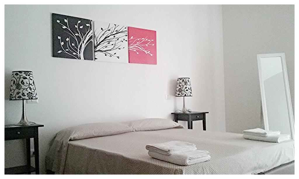 Flamingo B&B Cagliari Habitación foto